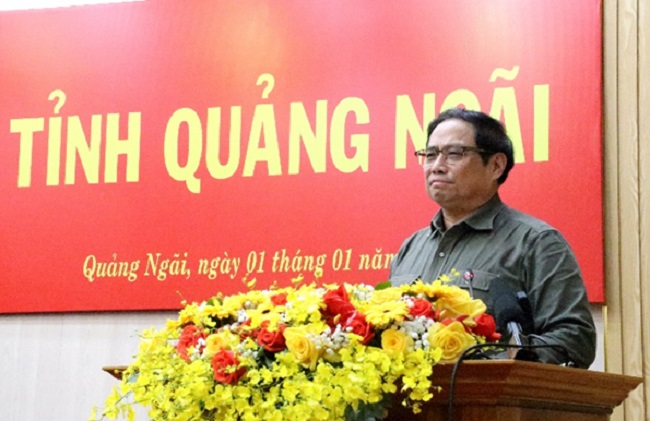 Thủ tướng Chính phủ Phạm Minh Chính làm việc với Ban Thường vụ Tỉnh ủy Quảng Ngãi